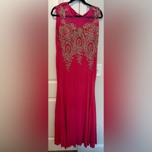 Gorgeous pink dress!